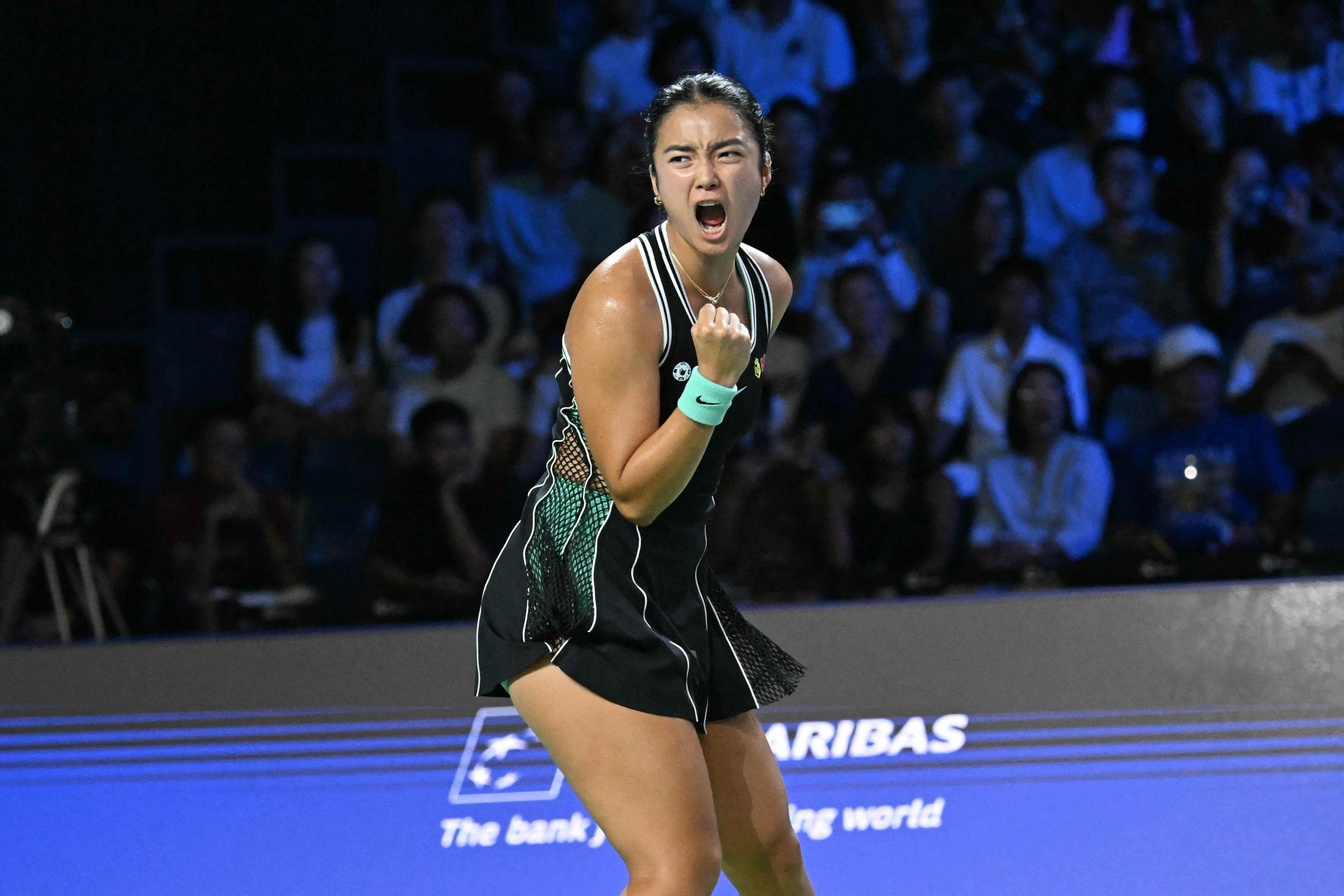 Alex Eala defeats Parry